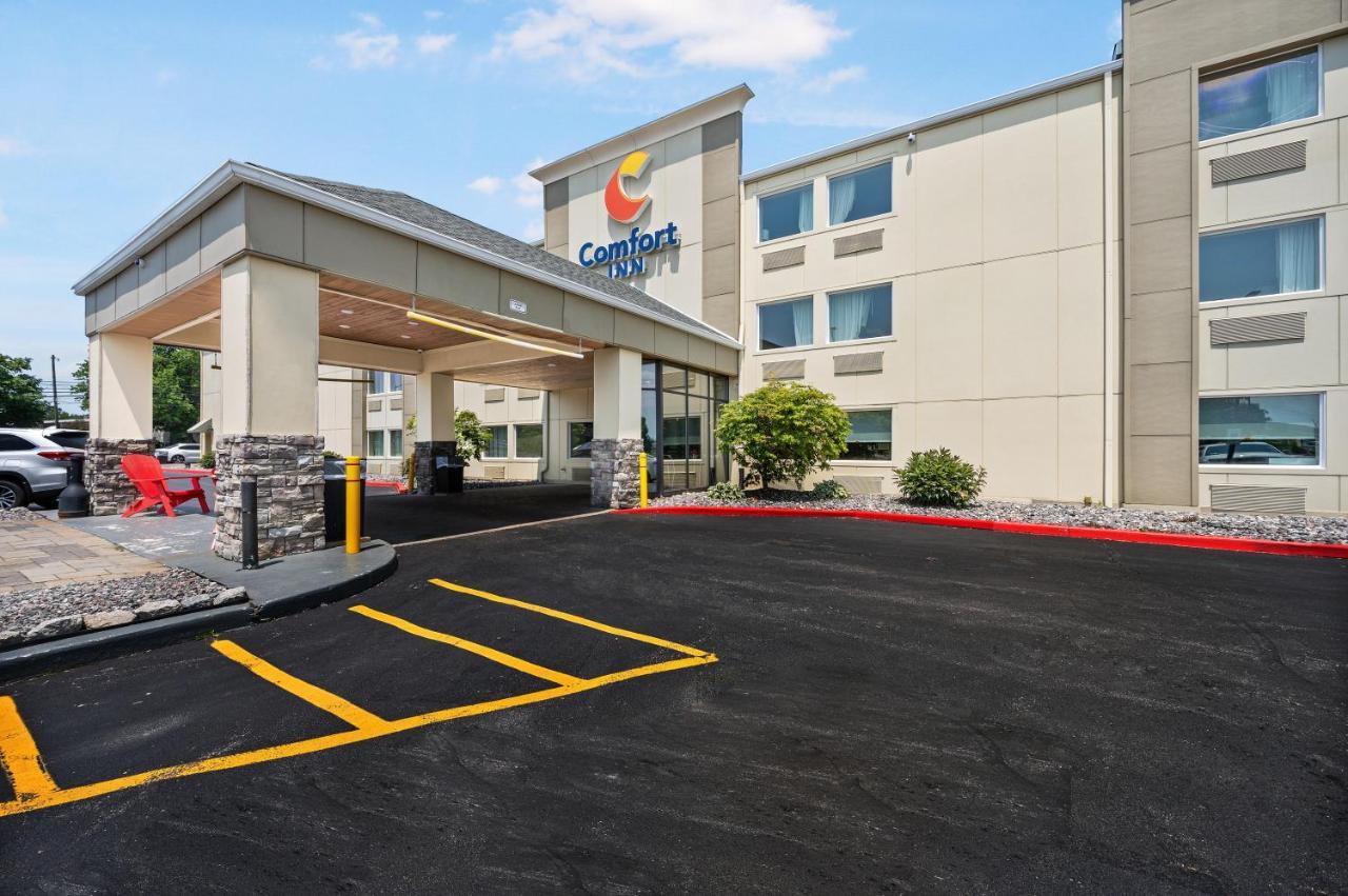 Comfort Inn Mayfield Heights Cleveland East Exterior foto