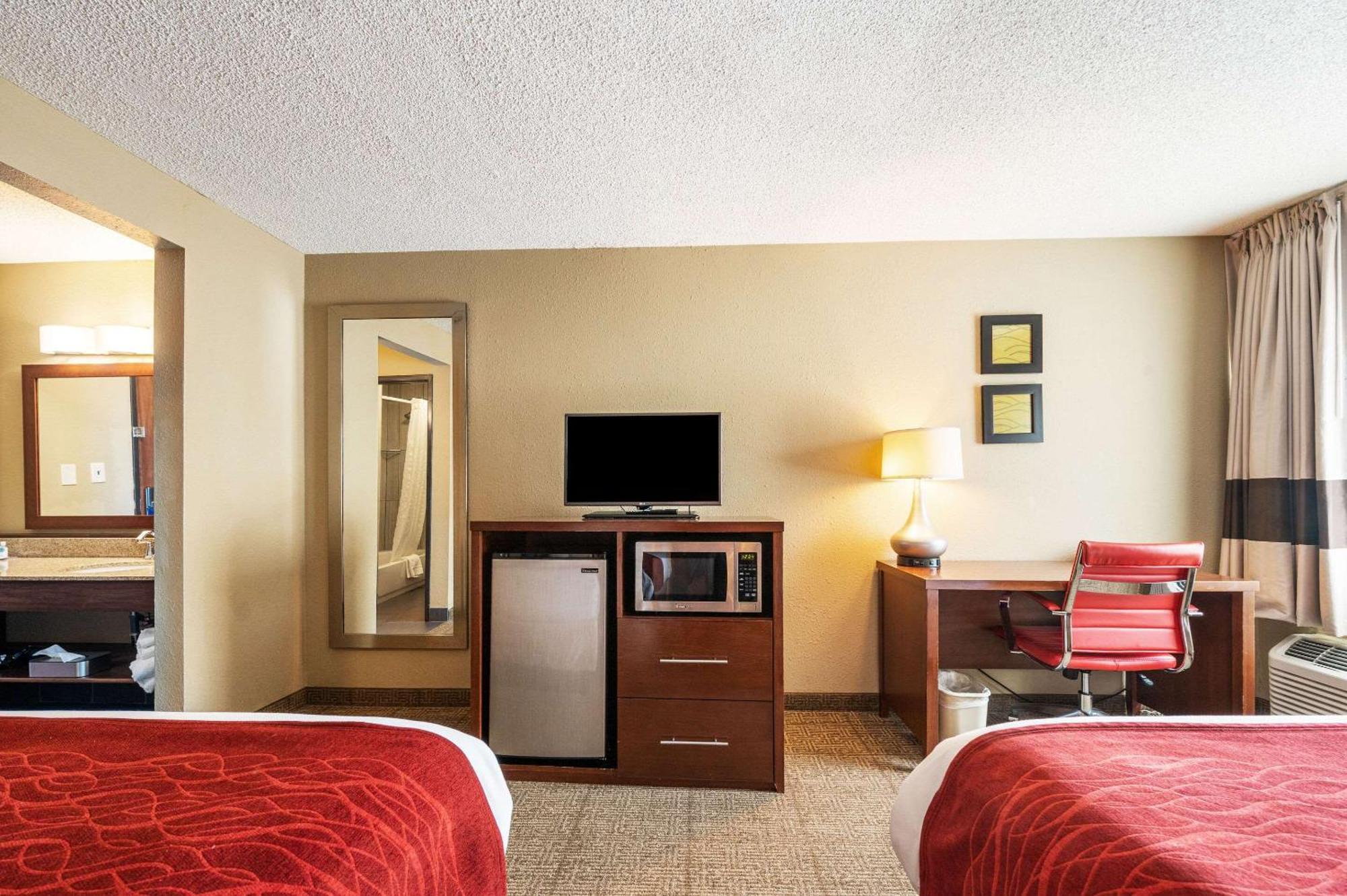 Comfort Inn Mayfield Heights Cleveland East Exterior foto