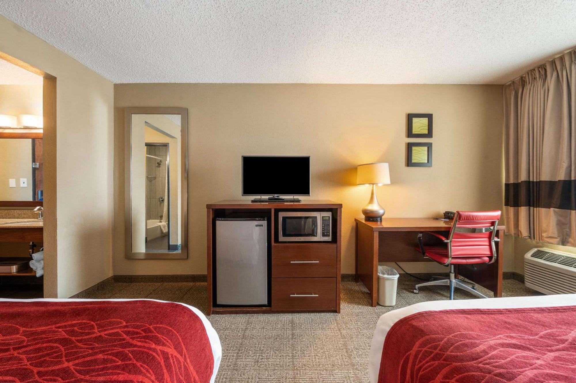 Comfort Inn Mayfield Heights Cleveland East Exterior foto