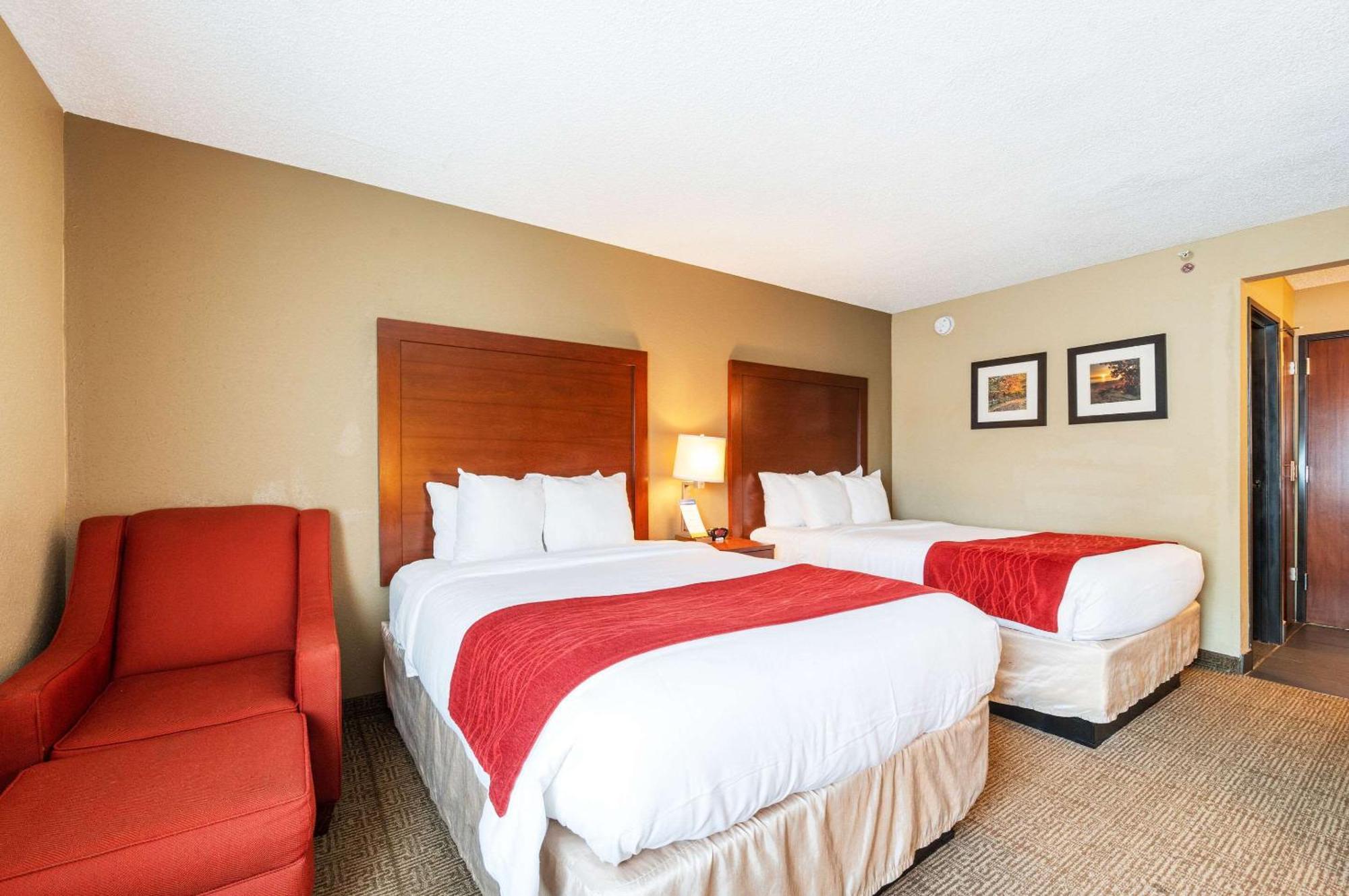 Comfort Inn Mayfield Heights Cleveland East Exterior foto