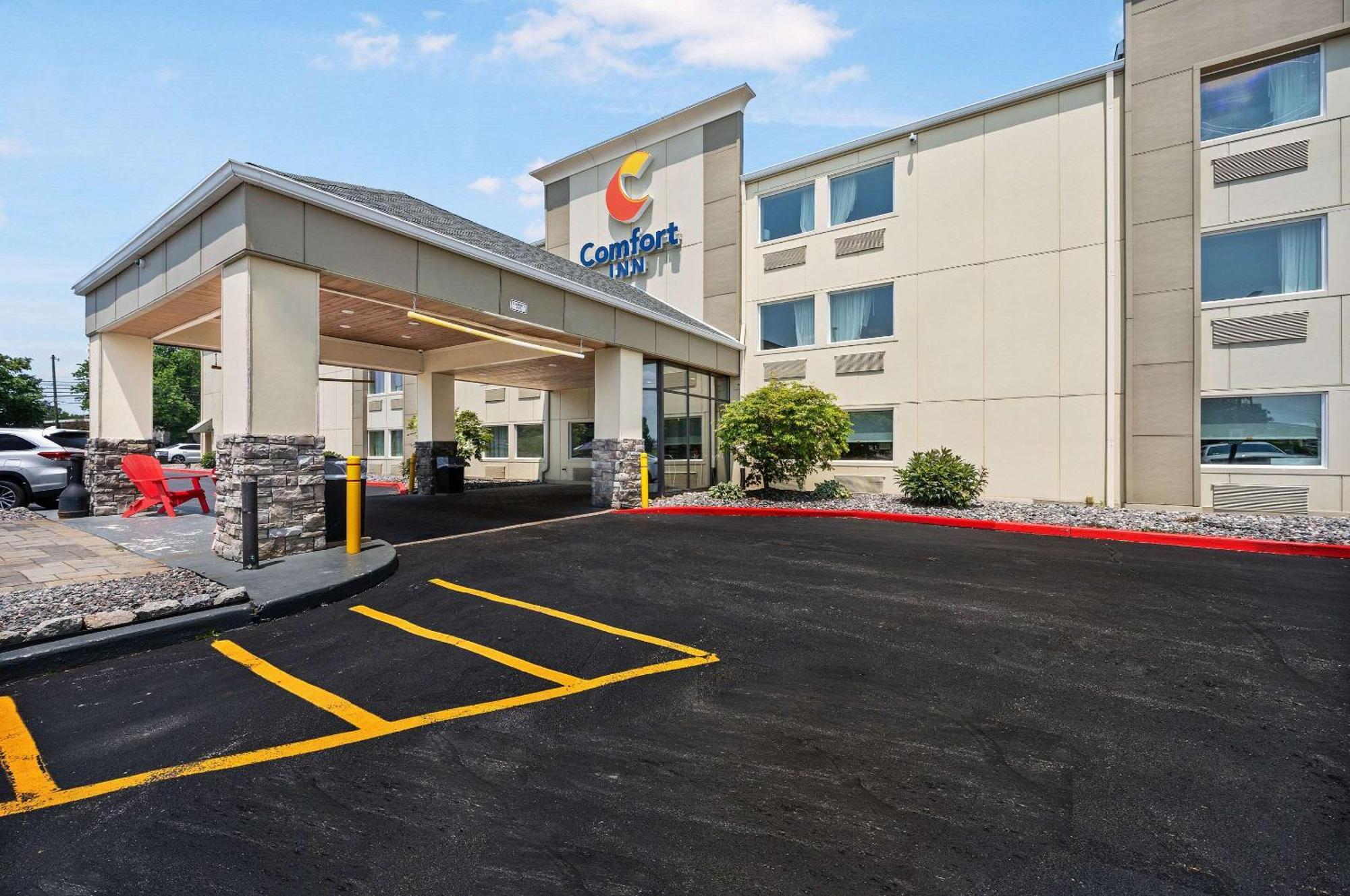 Comfort Inn Mayfield Heights Cleveland East Exterior foto